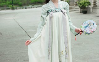 汉服裹胸内搭怎么穿，汉服裹胸内搭怎么穿图片